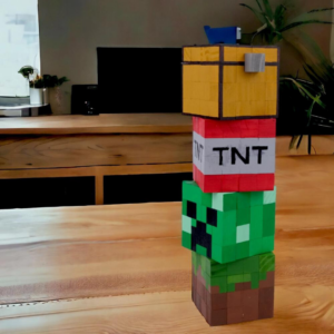 Iconic Minecraft Blocks Cube Model Creeper Head -Minecraft Figures