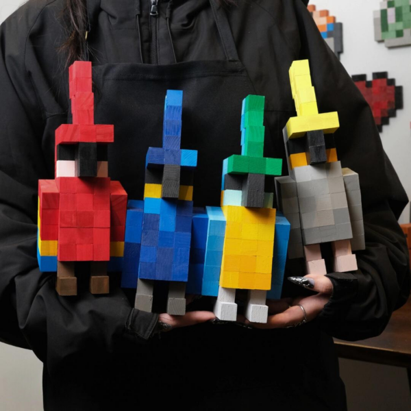 Minecraft Parrot Wood Model Parrot Size M- Red -Minecraft Figures