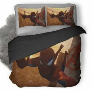 Spiderman Taking Selfie Of Avengers Tower Duvet Cover Bedding Set , Comforter Set